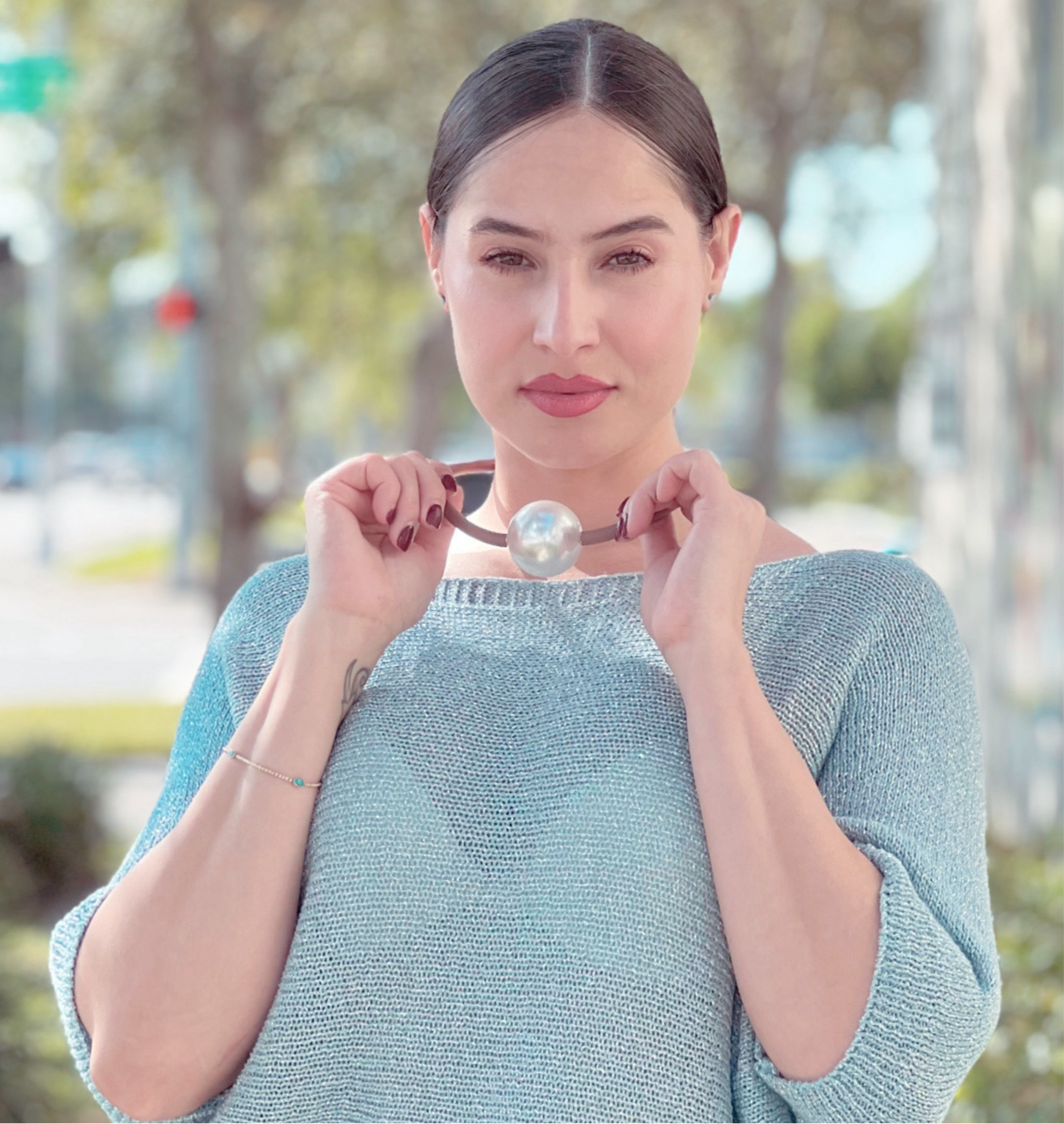 Collar Perla Granada cierre imán