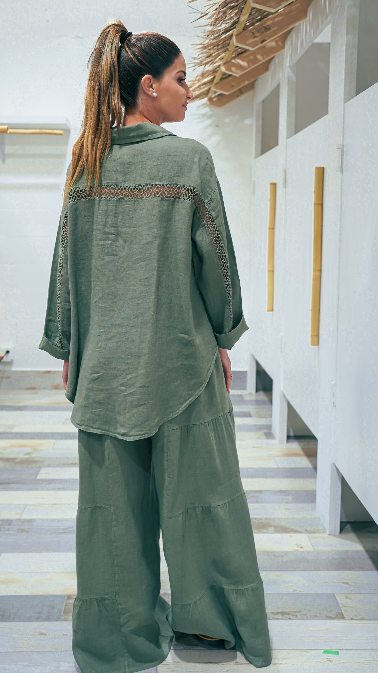 Pontevedra Blusa lino con crochet detras