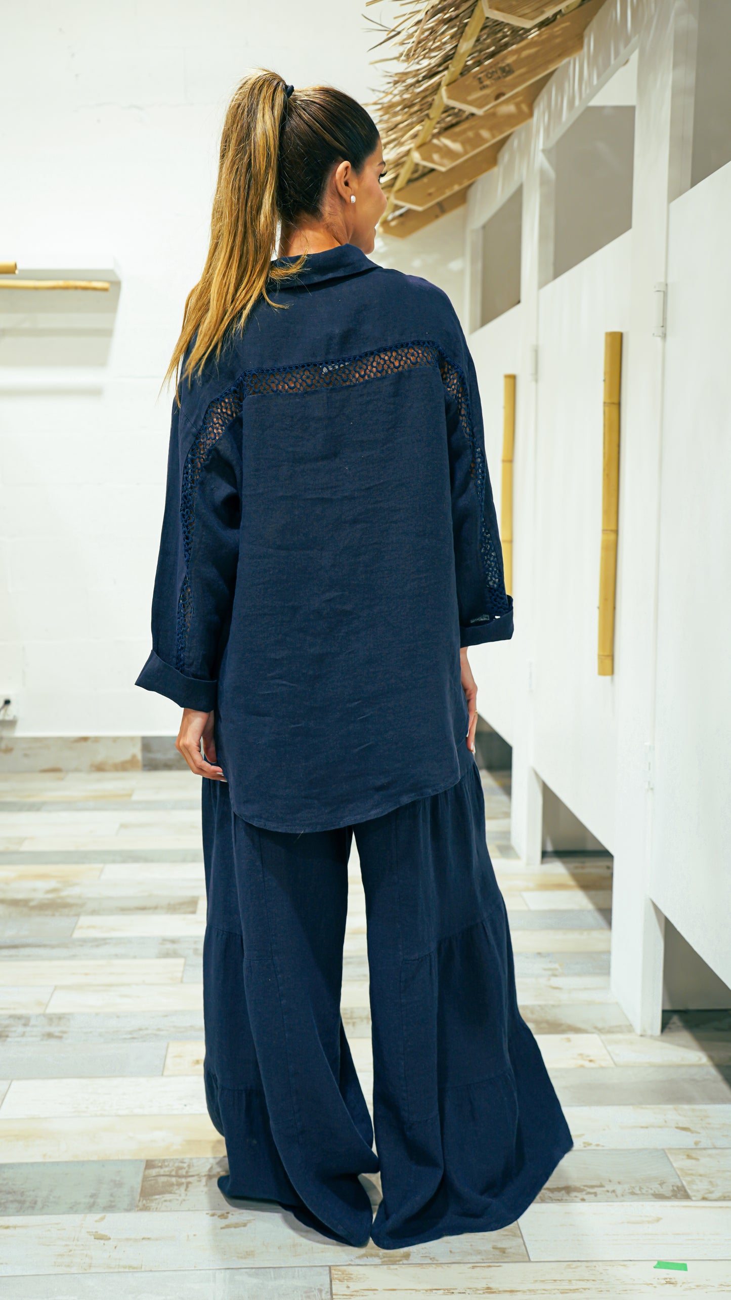 Pontevedra Blusa lino con crochet detras