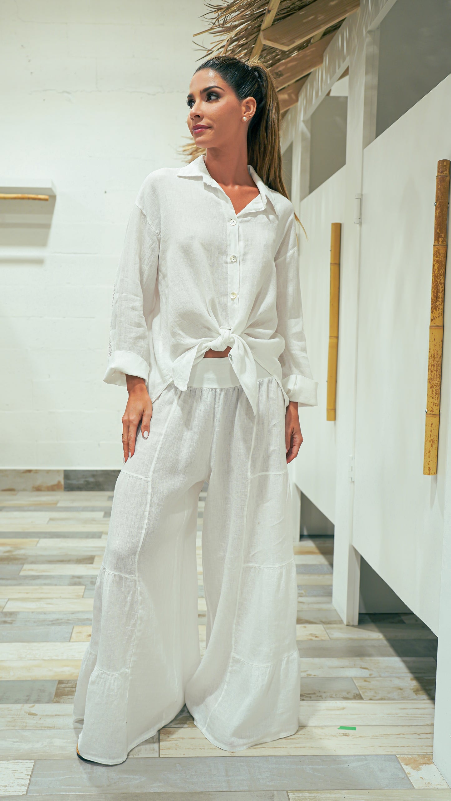 Pontevedra Blusa lino con crochet detras