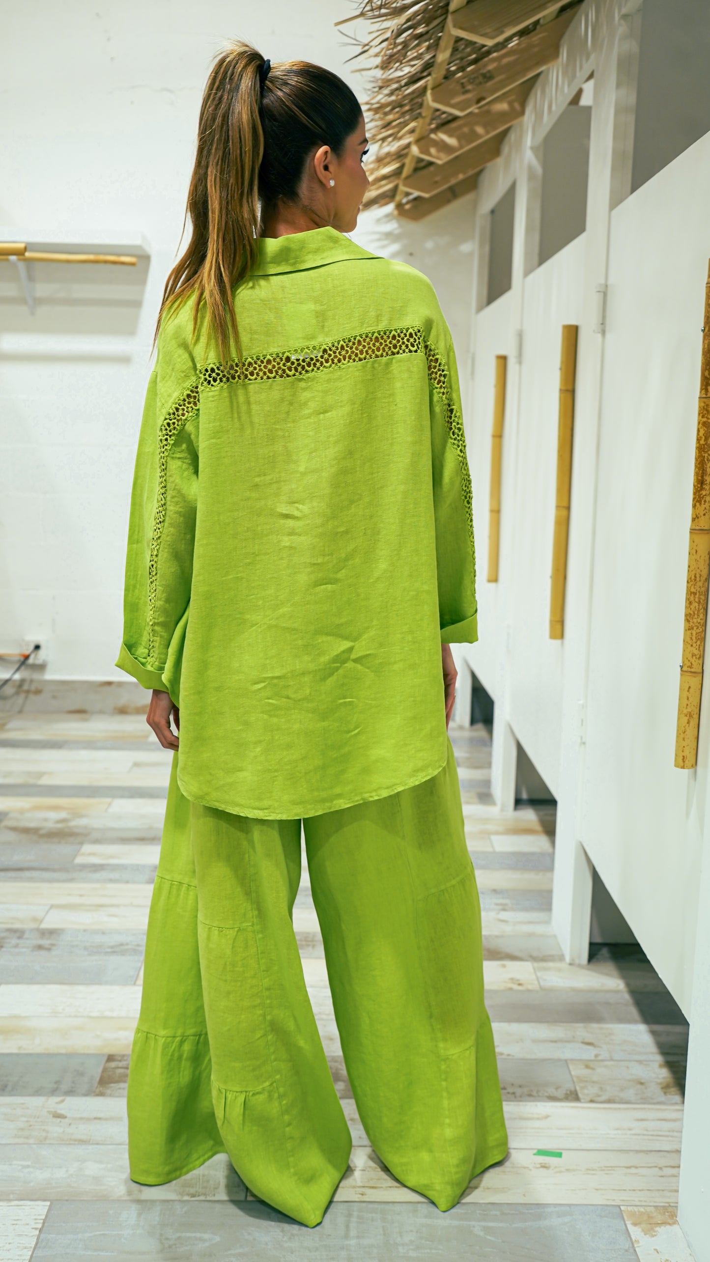 Pontevedra Blusa lino con crochet detras