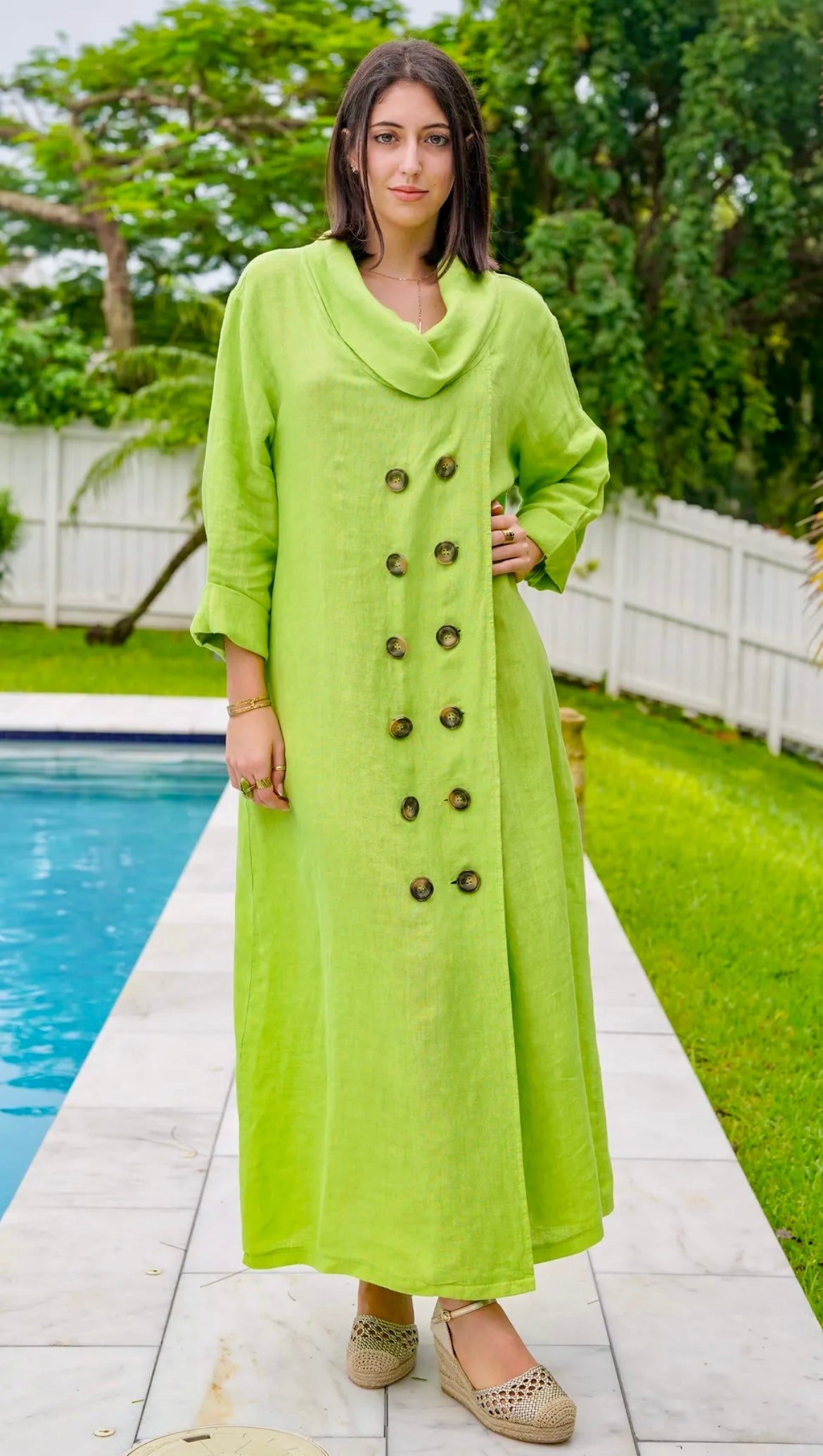 Segovia Linen Dress 12 Buttons