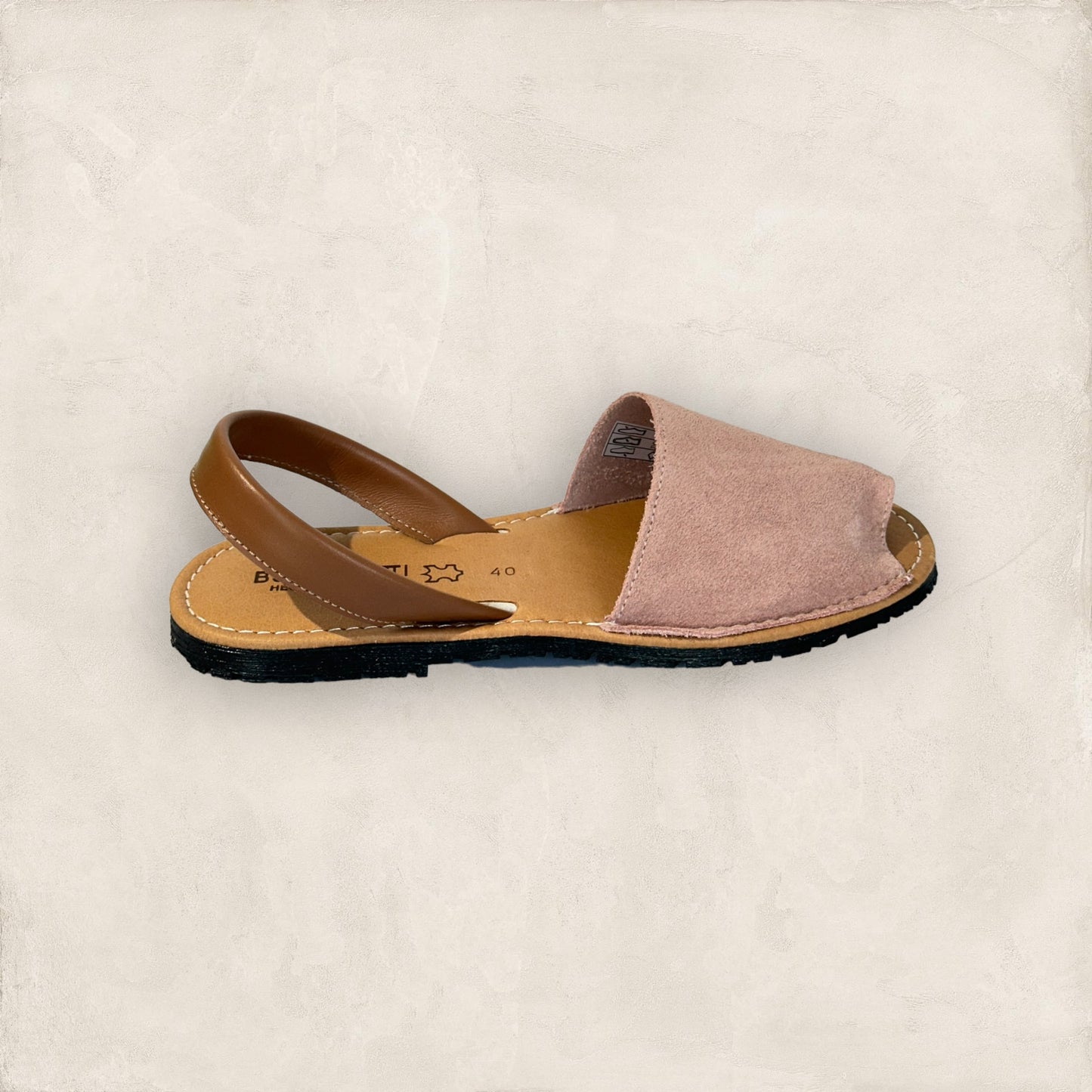 Sandalias menorquinas rosa claro