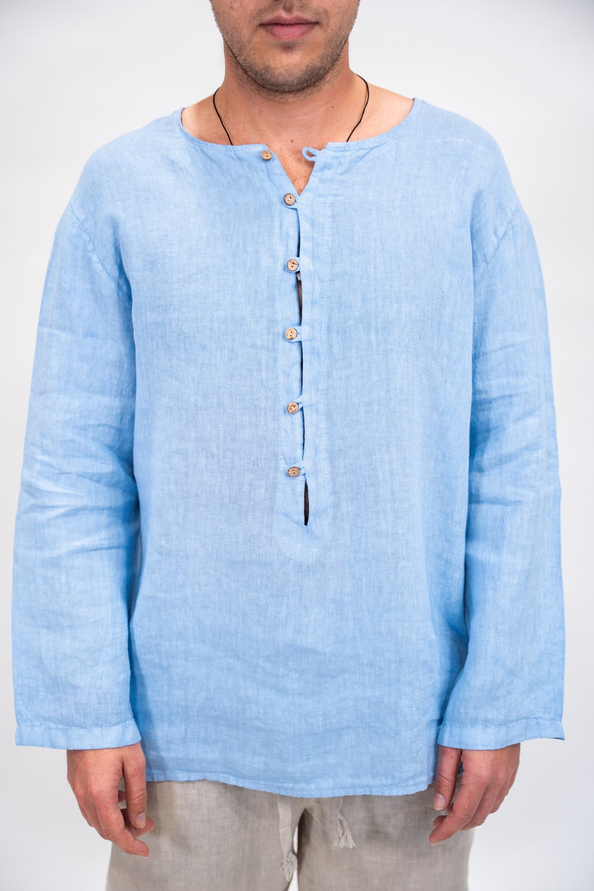 Camisa Hombre Ibiza azul cielo detalle