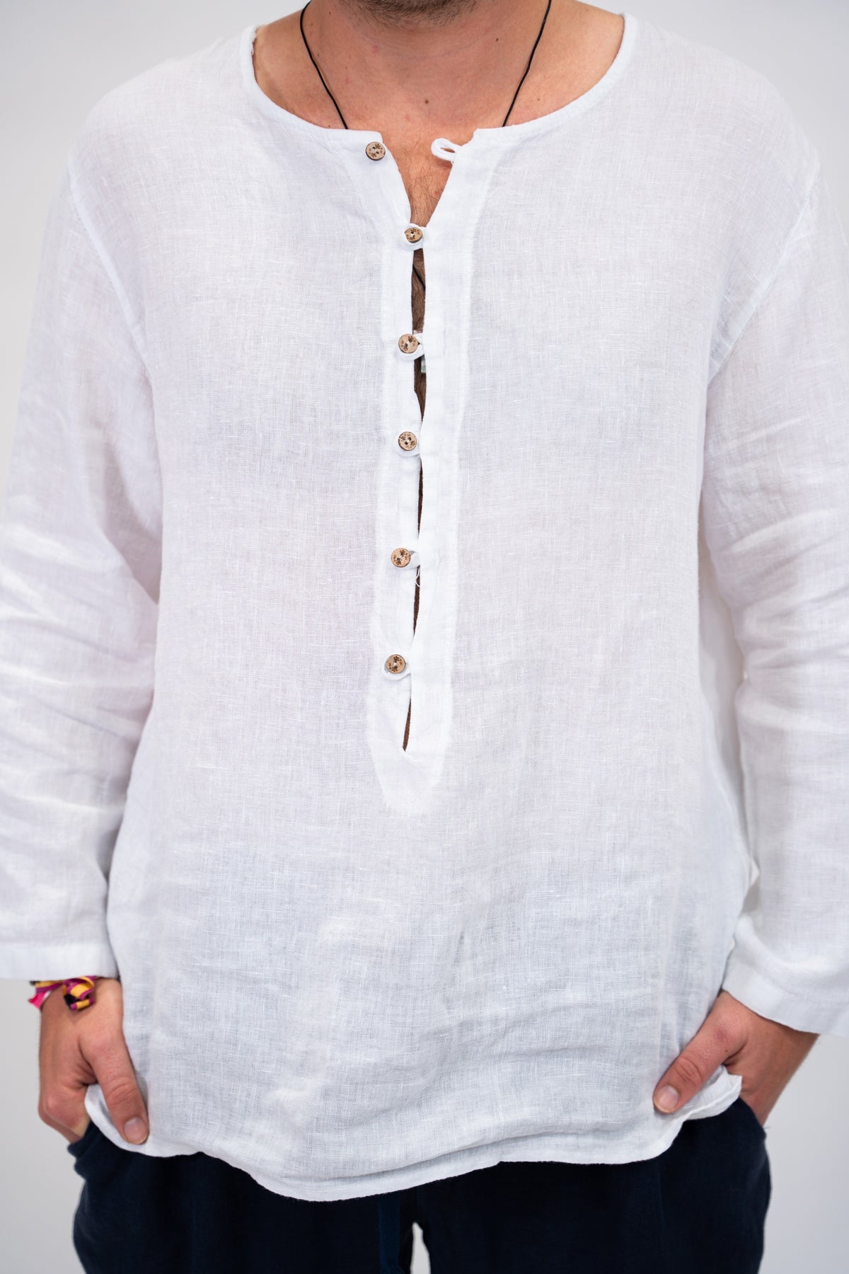Camisa Hombre Ibiza blanco detalle