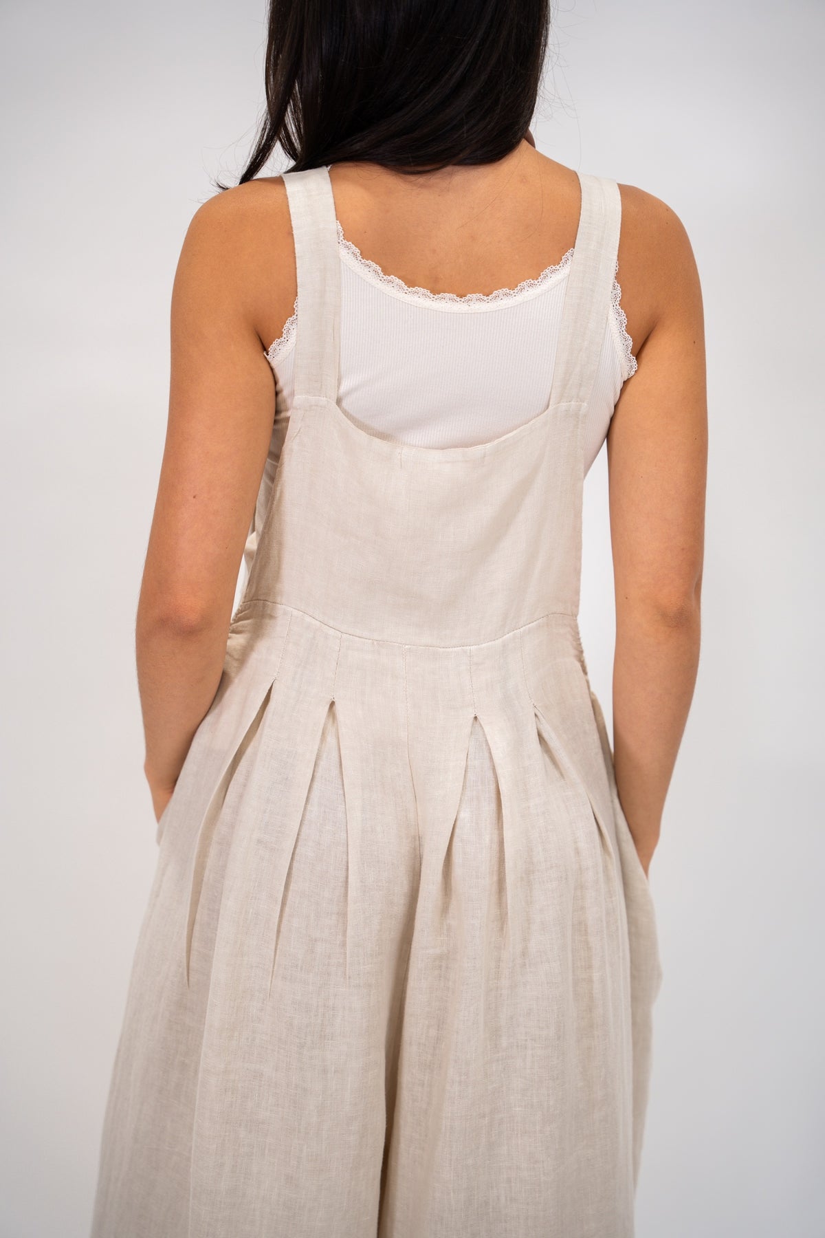 Jumper Lino Cira beige espalda detalle